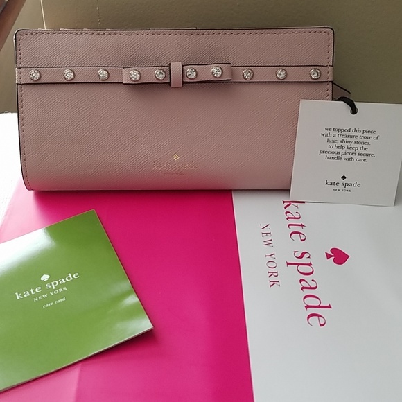 kate spade Other - ♠️🎉Kate Spade wallet (NWT)♠️🎉